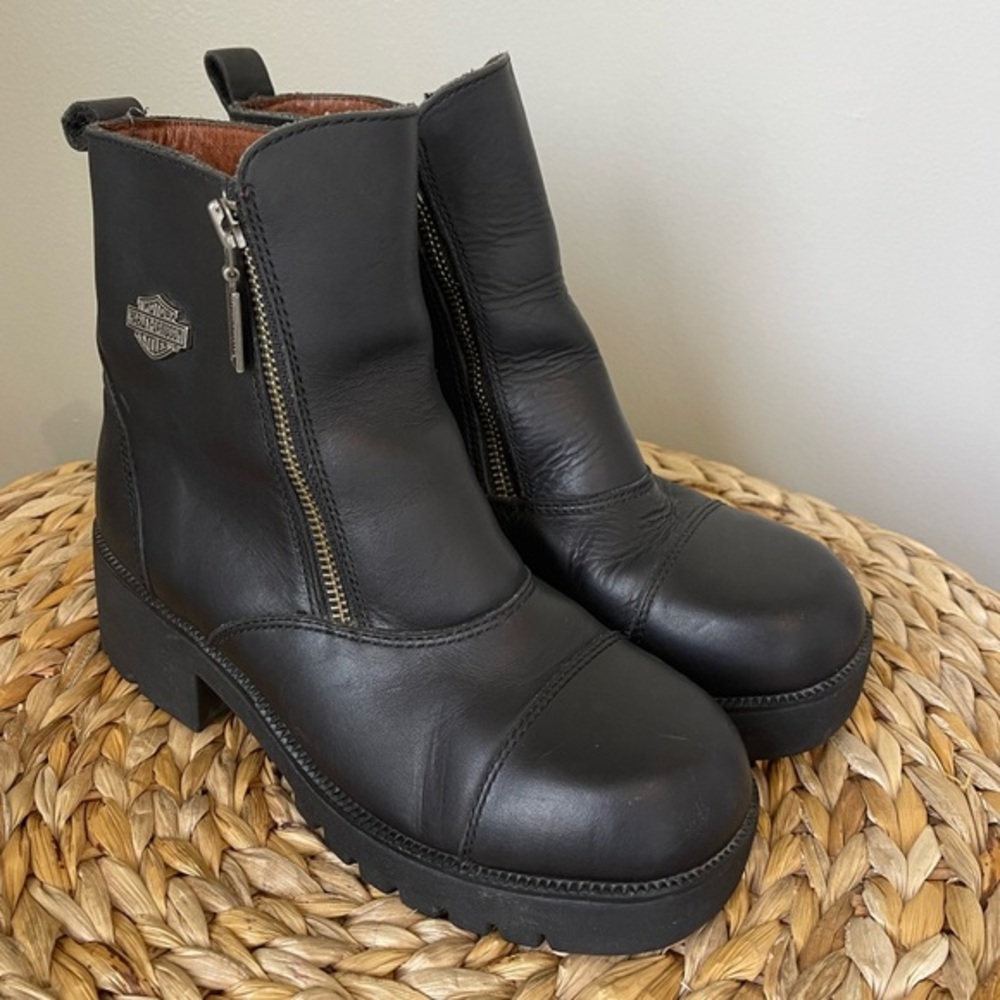 Vntg Harley-Davidson Womens Black Leather Boots‎ Size 7 USA 2 Sided Zipper Pulls